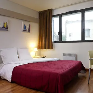 Adagio Access Centre Francia